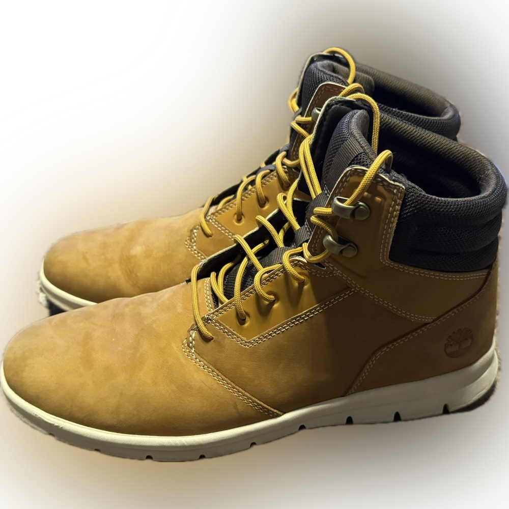 Men’s Timberland Boots Size 11